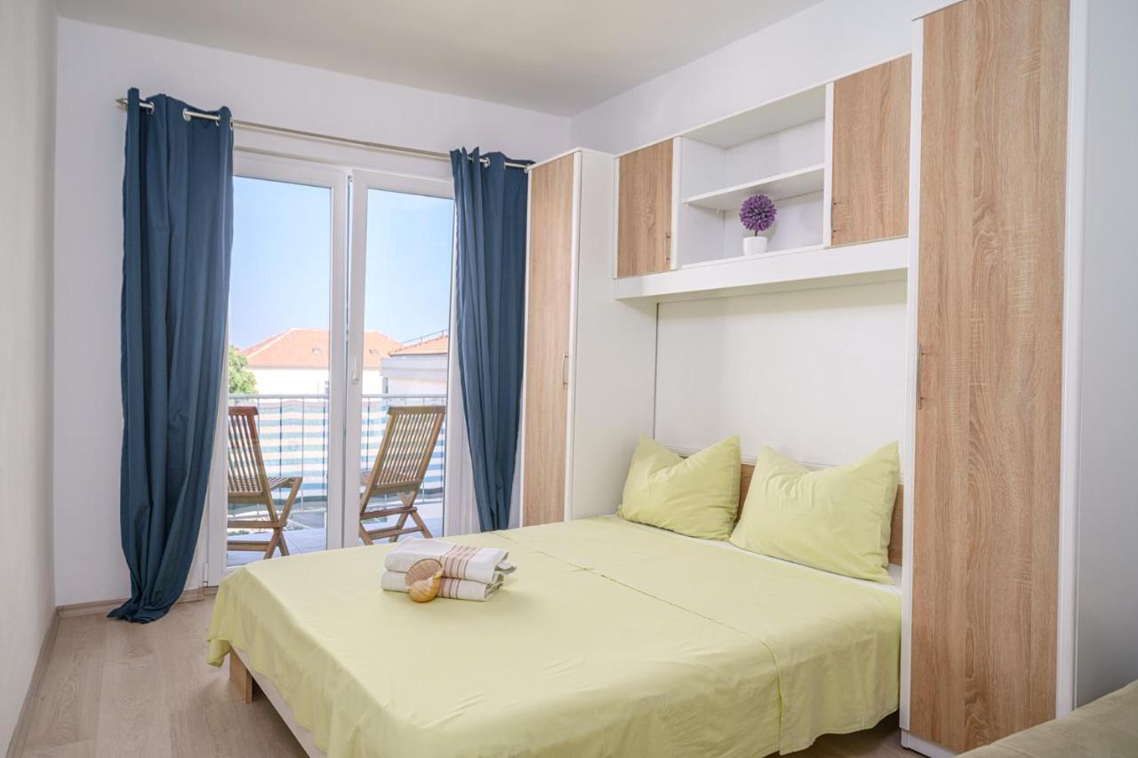 Apartmani Gabriella Vodice Ngoại thất bức ảnh