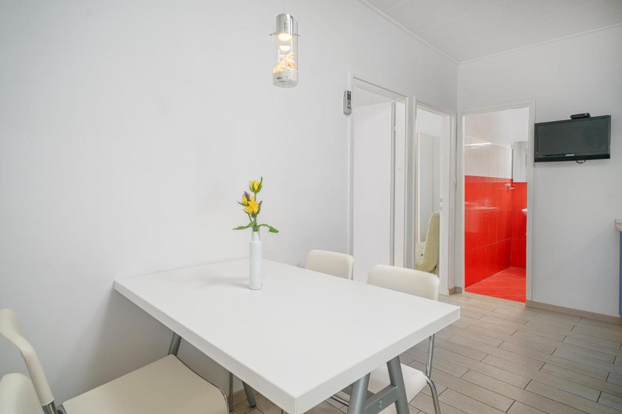 Apartmani Gabriella Vodice Ngoại thất bức ảnh